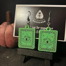Load image into Gallery viewer, frog stamp earrings