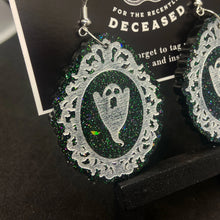 Load image into Gallery viewer, framed friend earrings
